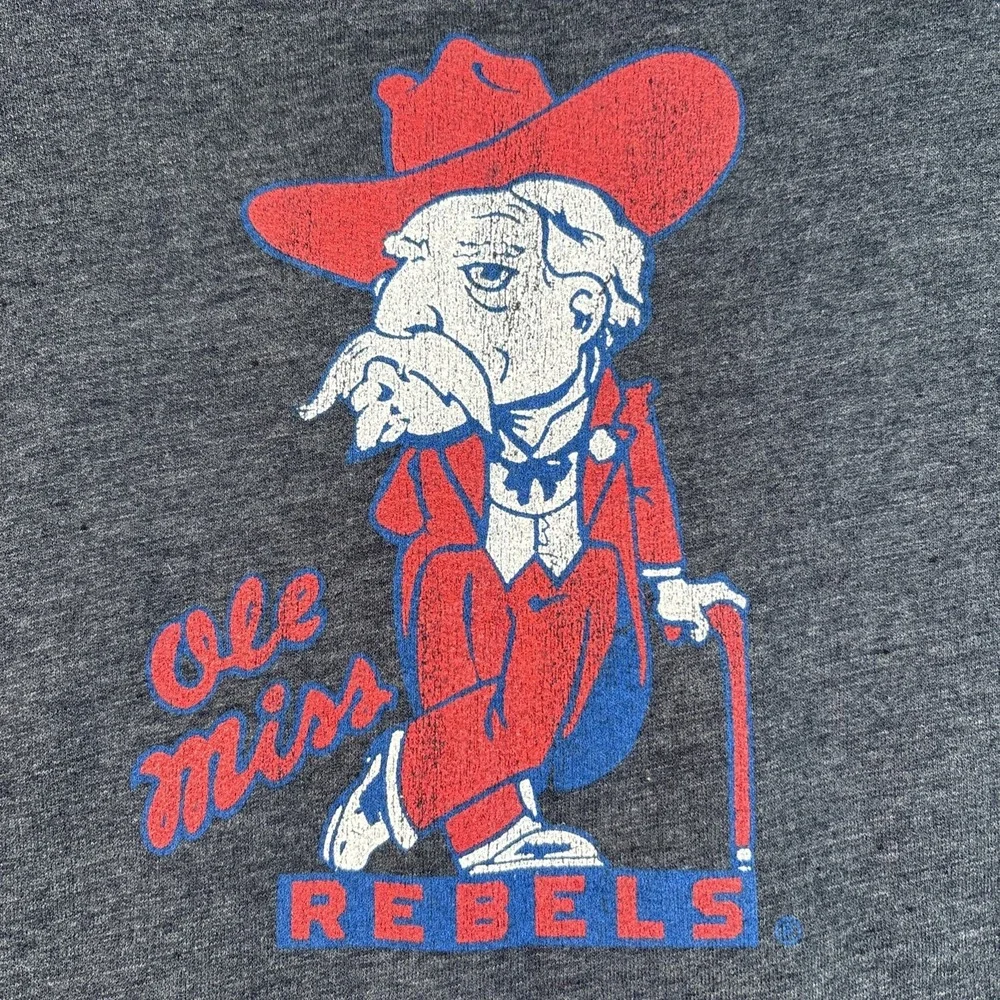 Ole Miss Rebels Sweatshirt Adult Medium Gray Distant Replays Crewneck USA